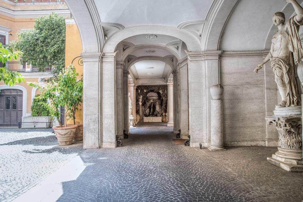 Trevi