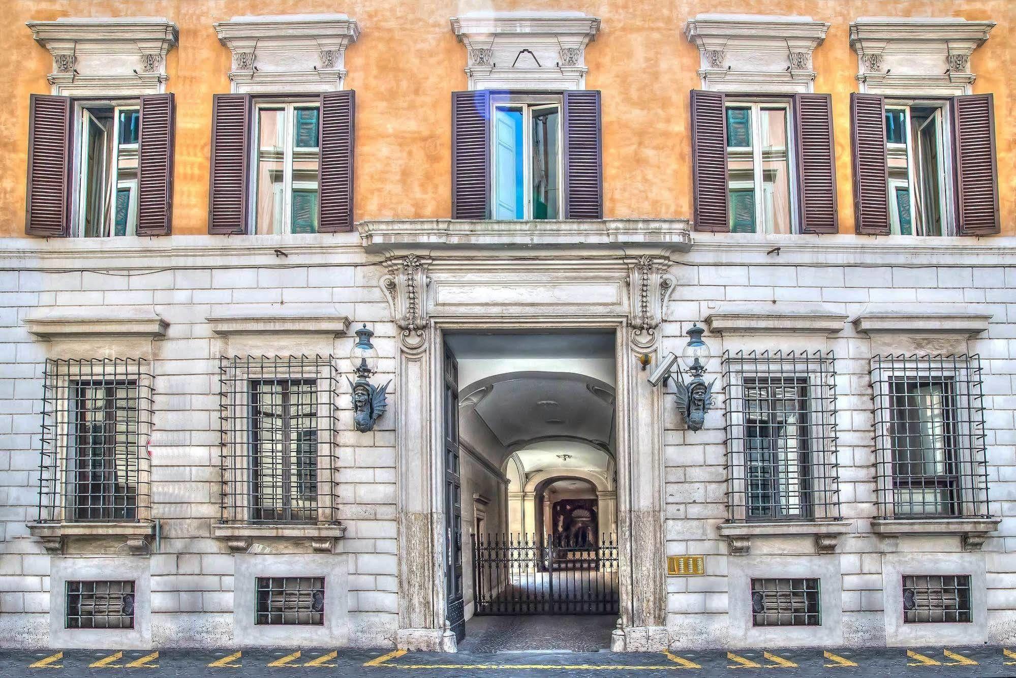 Bed & Breakfast Trevi Roma